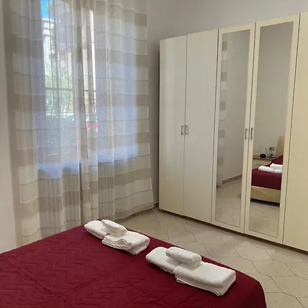 Comfortable Three-room