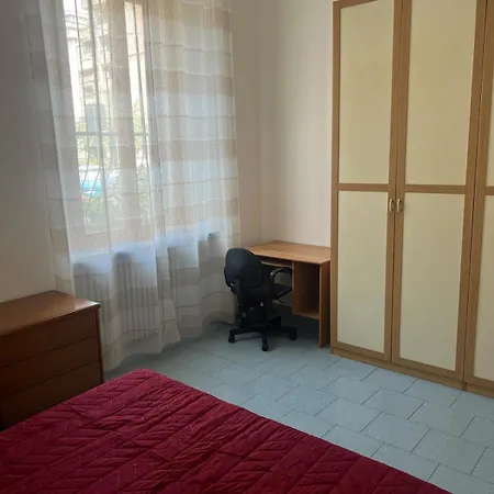 Comfortable Three-room Apartment *