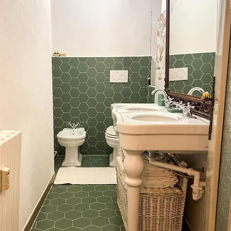 Spontini Near Corso Buenos Aires Shops Lejlighed