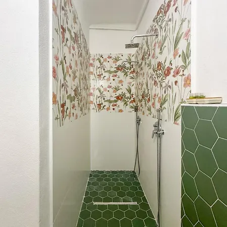 Spontini Near Corso Buenos Aires Shops