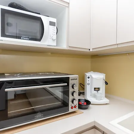 Vivimihome-chic Near شقة ميلان