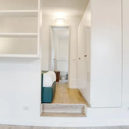 アパート Sant'ambrogio Historic - In Front Of Cattolica *