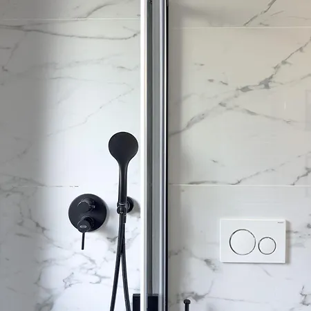 The Boutique - Heart Of The * Milan