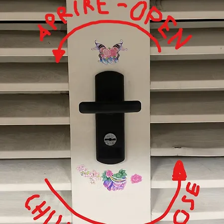 Laura S Garden - Romantic Place And Private Parking *