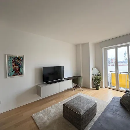 Ab Luxury Flat - Life