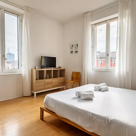 One Bedroom In Brera * Milan