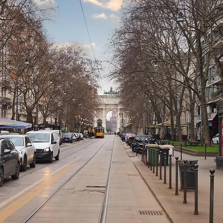 Arco Della Pace Charming شقة *
