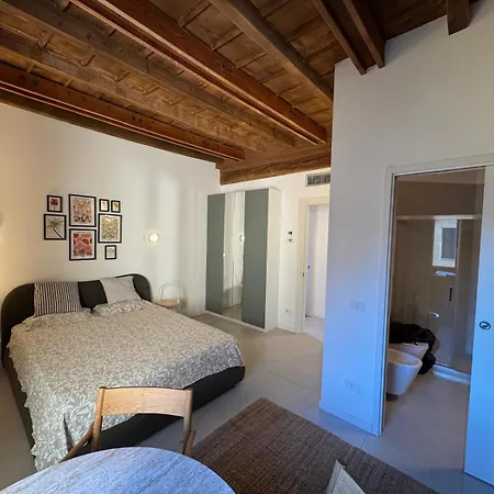 Centro, Di Stile Apartment