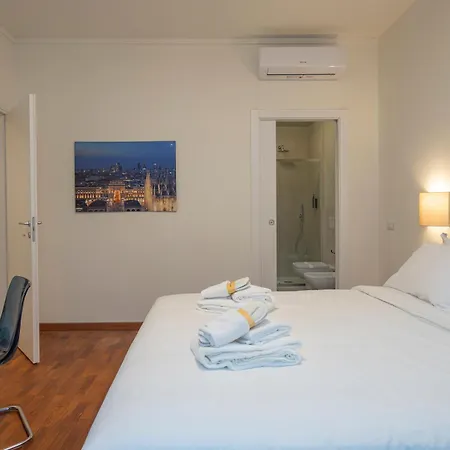 Apartment Spacious 2bdr With Balcony Arco-sempione Area, By Rentopolis