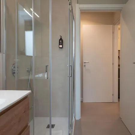 Апартаменты Spacious 2bdr With Balcony Arco-sempione Area, By Rentopolis *