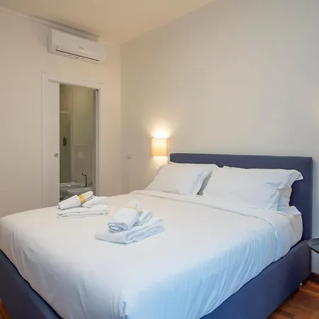 Spacious 2bdr With Balcony Arco-sempione Area, By Rentopolis