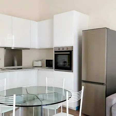 Center With Terrace * Milan