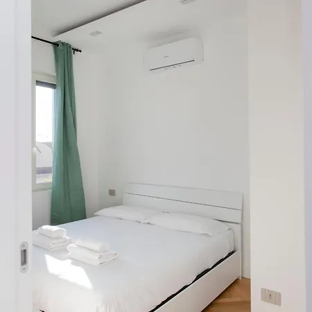 Fontana18 - Duomo View *