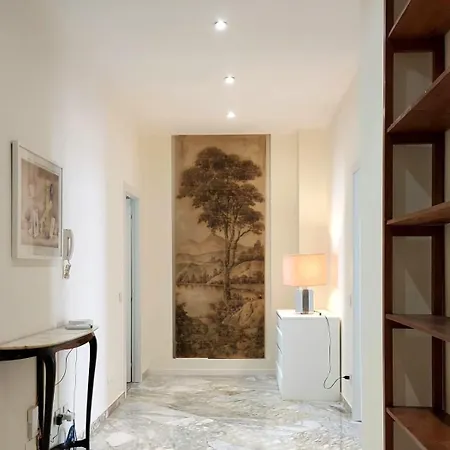 Center With Terrace *