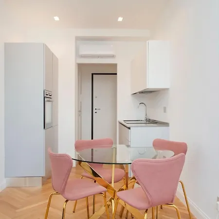 Appartement Fontana18 - Duomo View *