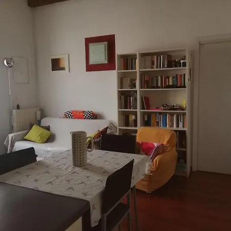 Bilocale Nel Cuore Di Isola Apartment Milan