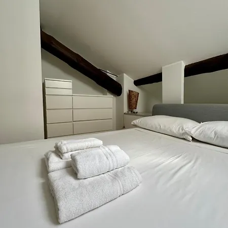 Casa Luminosa