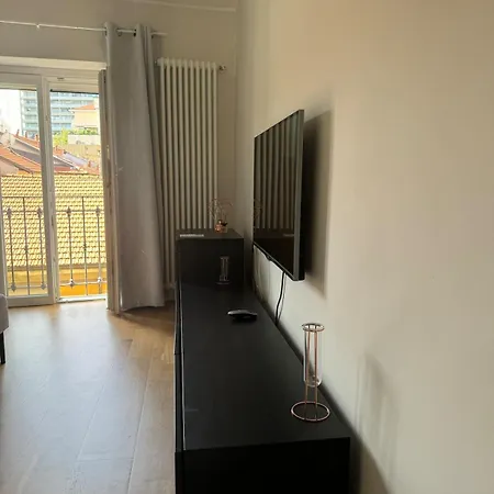 Casa Luminosa Lägenhet Milano