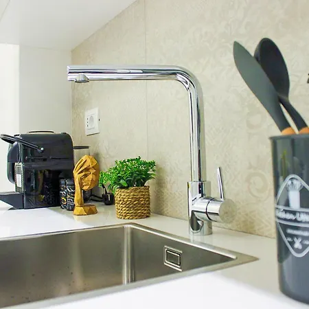Apartman Modern & Bright Near Porta Garibaldi Milánó