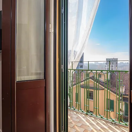 Apartment Modern For 4 In Historical Building - Duomo View *