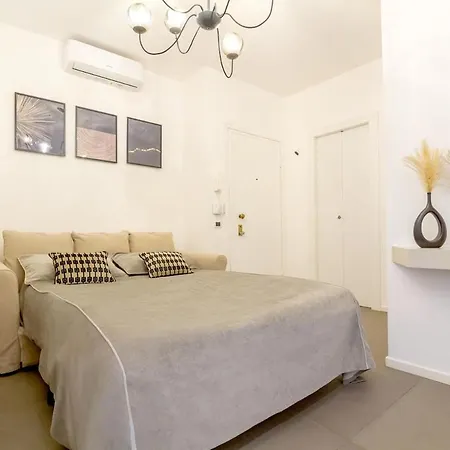 Apartment Duomo Stylish Double Near Metro Milan