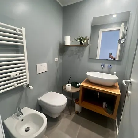 Appartement Casa Lella Your In Milaan