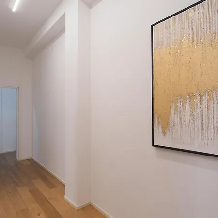 Missori Luxury Apartment