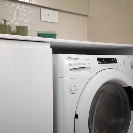 In Financial District 4 Pax Apartment *