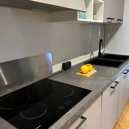 Apartment Brera Superior Near Duomo Milan