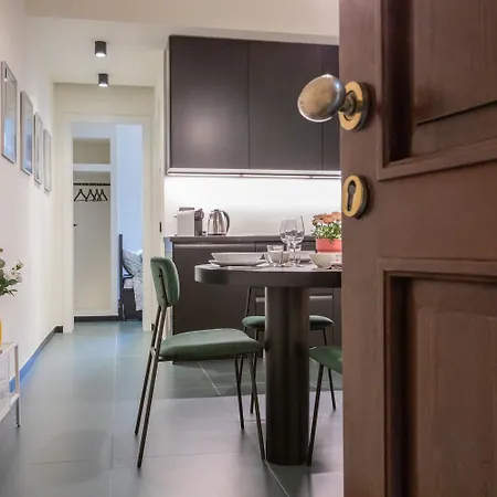 Corso Twelve Daire Milano