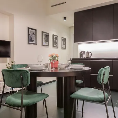 Corso Twelve Daire Milano