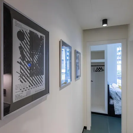 Corso Twelve Daire Milano