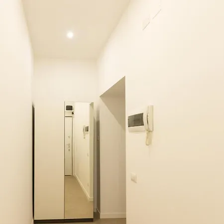 Apartment Umbria Klimt - Near Fondazione Prada