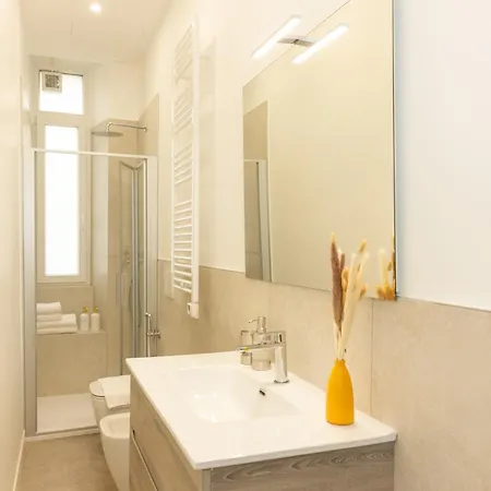 Apartment Umbria Klimt - Near Fondazione Prada *