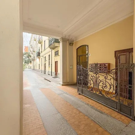 Apartment Umbria Klimt - Near Fondazione Prada