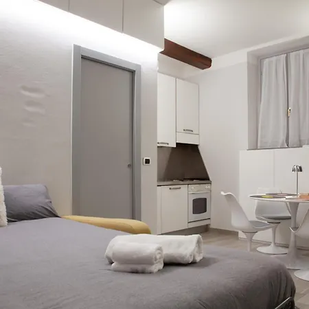 Rrrapido In Brera - Via Mercato Mailand