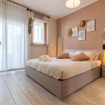 Rubattino Hideaway - Linate 10 Min Apartment