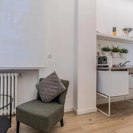 Bella In Duomo - 6 Guests Apartamento