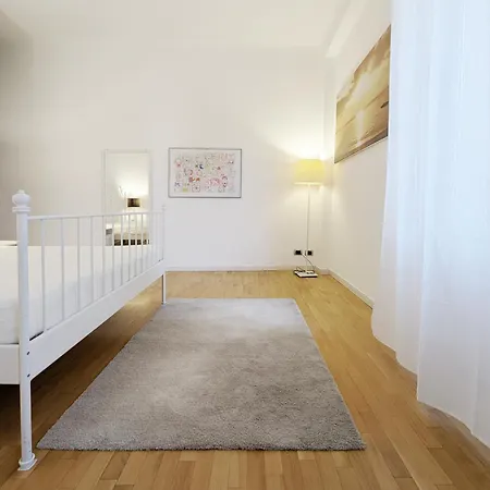 La Corte Di Lambrate アパート ミラノ