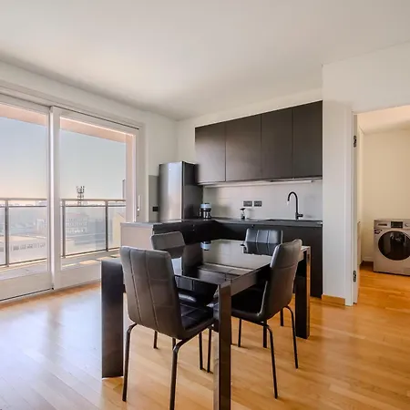 Apartmán Giaxtower Gym & Pool Oasis