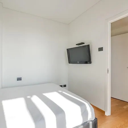 Giax Tower-Pool,Spa&Gym-Niguarda Hospital-10Min To Duomo