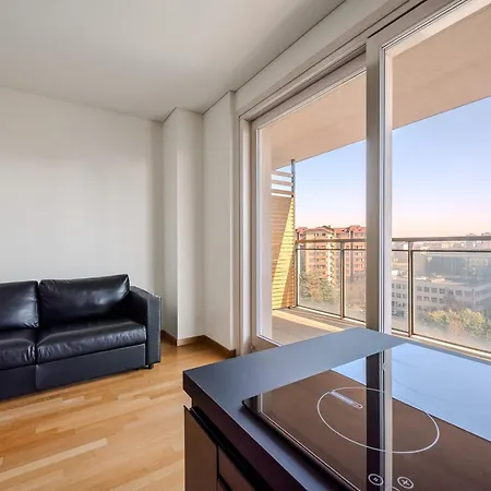 Giax Tower-Pool,Spa&Gym-Niguarda Hospital-10Min To Duomo 公寓 *