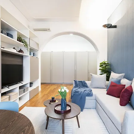 Easylife - Raffinato Con Balcone In Porta Romana Milano