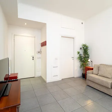 Keys Of Italy - Vigevano Big & Small - 2 Apts By Porta Genova Daire *