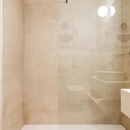 Easyhomes-city Centre