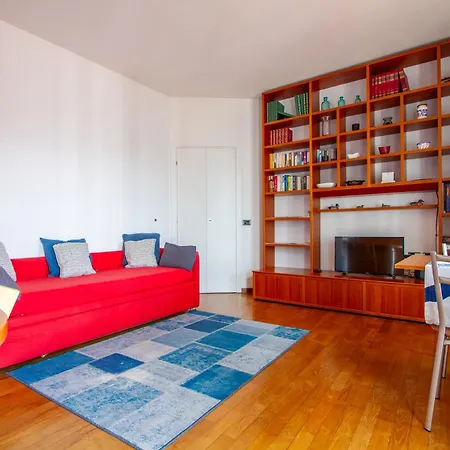 Attico Con Terrazzo Navigli Bocconi - Navigliapartments * Milan