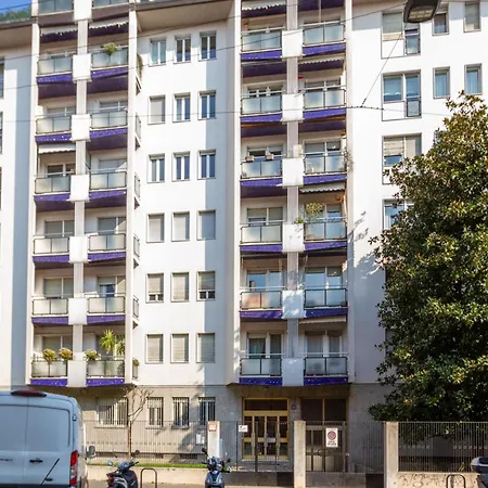 Attico Con Terrazzo Navigli Bocconi - Navigliapartments Apartament Mediolan