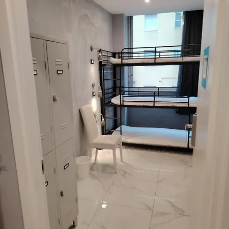 Lion University&youth 2