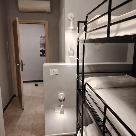 Lion University&youth 2 Pensjonat