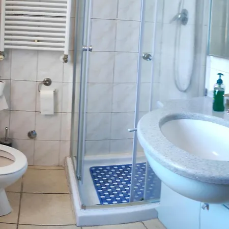 Bilocale Zona Ieo Milano